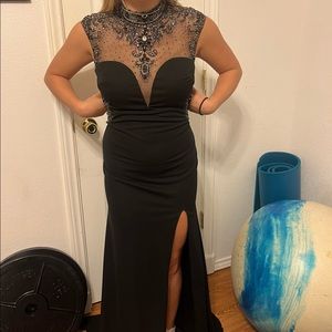 Size 6/8 Long Black Sequin Backless Dress for Prom/Homecoming/ Pageants